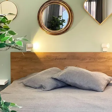 Apartment μαρούσι- η ηρεμία των β.προαστίων δίπλα στο κέντρο *