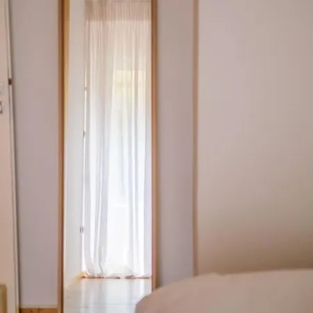 Seaside 2 Bedroom Boho Minimal 80m Beachfront * Athens