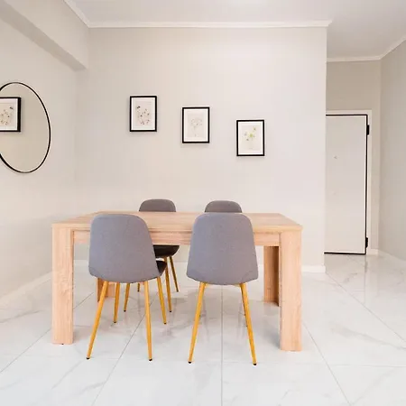 Liv - Contemporary In Appartamento *