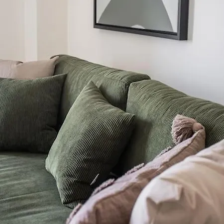 Apartment Radiant 2br In Neo Psichiko By Upstreet