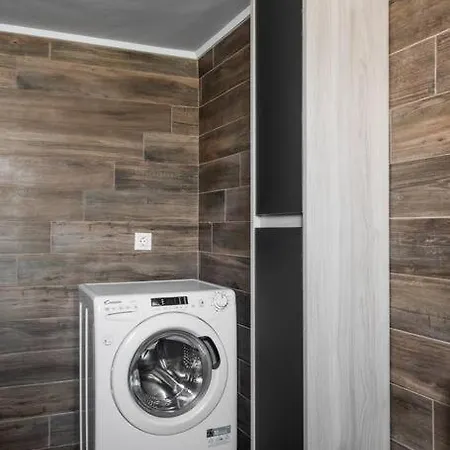Radiant 2br In Neo Psichiko By Upstreet *