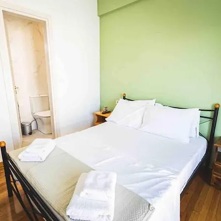Fully Renovated Apt At N. Kosmos Apartment Athens