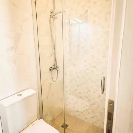 Apartment Fully Renovated Apt At N. Kosmos Athens