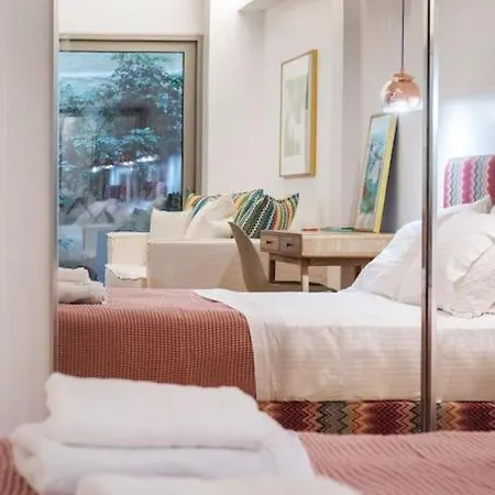 Apartment Luxury With Garden, Us Embassy Athens