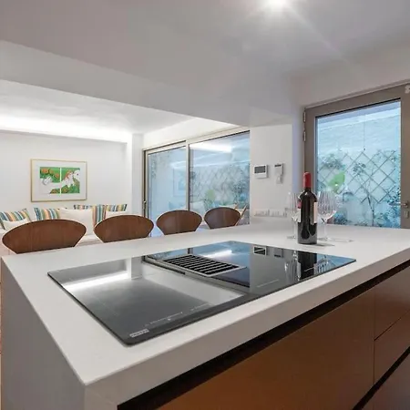 Luxury With Garden, Us Embassy * Athens