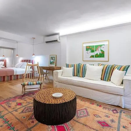 Apartment Luxury With Garden, Us Embassy