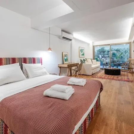 Luxury With Garden, Us Embassy Apartment