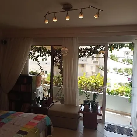 Annitas Luxury Oasis Apartment *