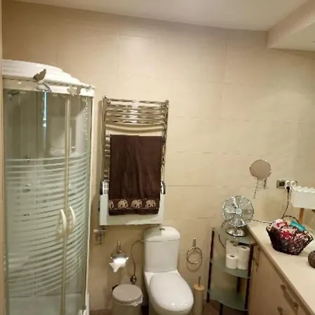 Annitas Luxury Oasis