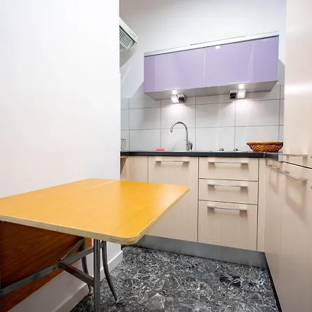 Syntagma Square 1 Bedrm 4 Persons By Mps Apartment Athens