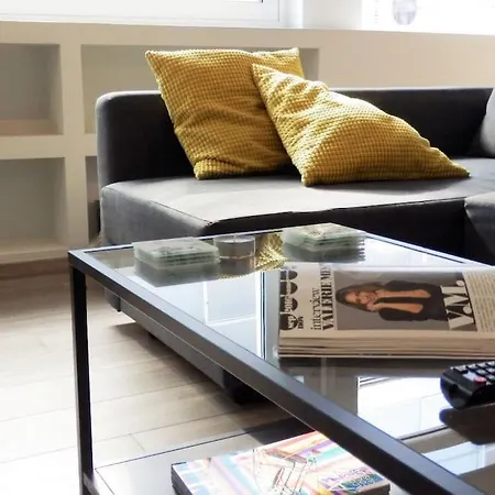 Apartment Contemporary Athenian Flat *