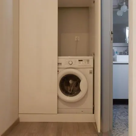 Contemporary Athenian Flat