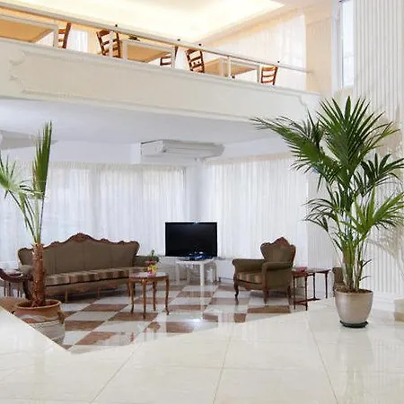 Acropolis Ami Boutique