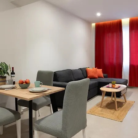 Downtown Color Apartment