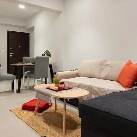 Downtown Color Apartment *