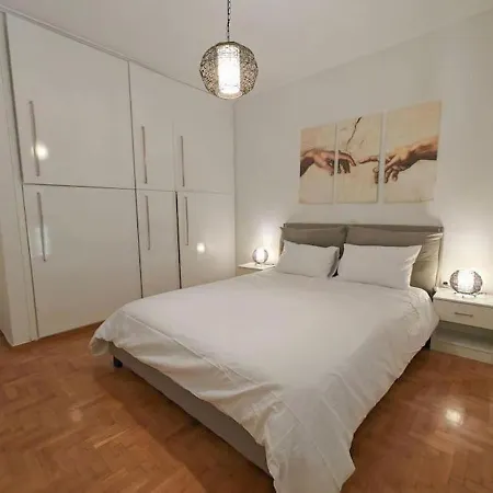 Apartment Modern Luxury 100sqm In Alimos