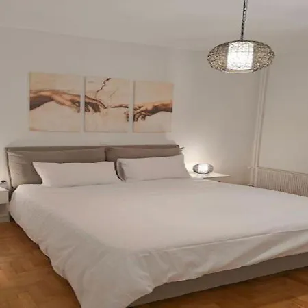 Modern Luxury 100sqm In Alimos * Athens