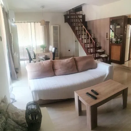6 Pax Glyfada 2floor Athens