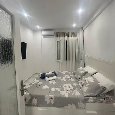 White Apartment *