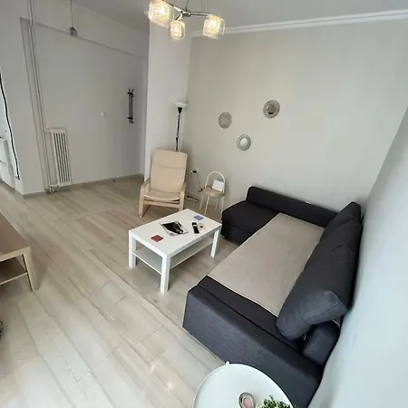 Apartment Cozy In Closed To Metro Stat. Katehaki *