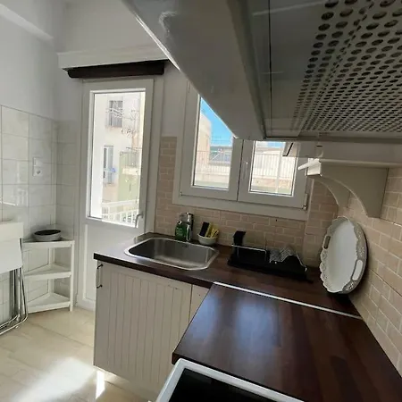 Apartment Cozy In Closed To Metro Stat. Katehaki *