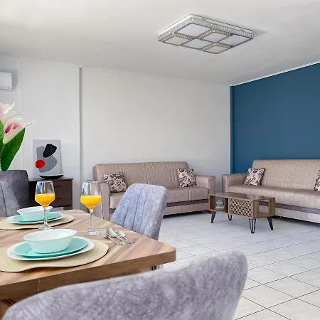 2-bedroom Blue Appartamento Atene