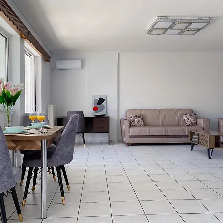 Appartamento 2-bedroom Blue Atene