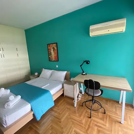 Apartment Near The Seaside Promenade