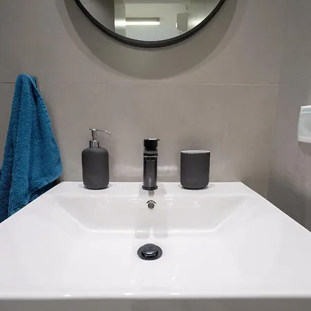 Apartment Monastiraki Metro St 2 Bedrooms 6 Pers By Mps