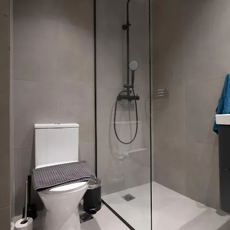 Monastiraki Metro St 2 Bedrooms 6 Pers By Mps *