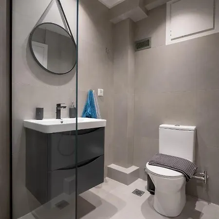 Monastiraki Metro St 2 Bedrooms 6 Pers By Mps * Athens