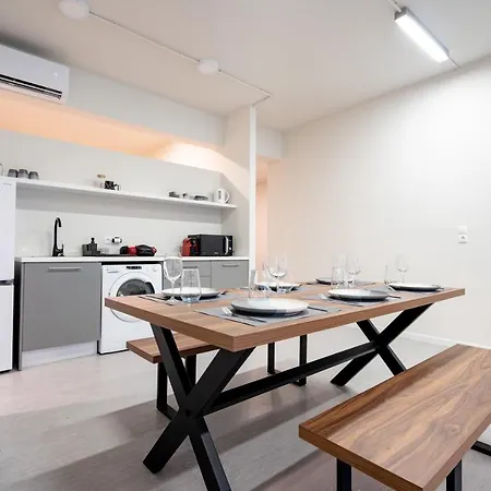 Monastiraki Metro St 2 Bedrooms 6 Pers By Mps Apartment *