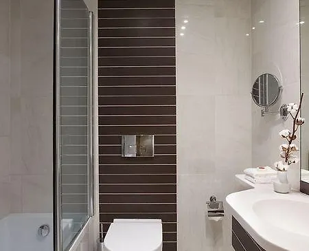 Titania Hotel 4*
