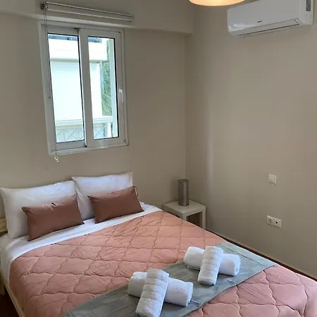Classy 3br With 2 Bathrooms In Marousi Athens