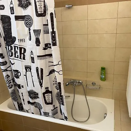 Classy 3br With 2 Bathrooms In Marousi * Athens