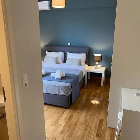 Classy 3br With 2 Bathrooms In Marousi Athens