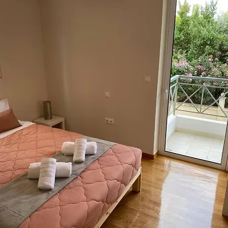 Classy 3br With 2 Bathrooms In Marousi * Athens