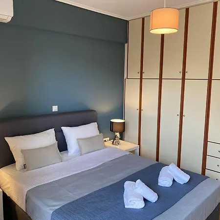 Classy 3br With 2 Bathrooms In Marousi