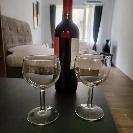 J&n Monastiraki Apartment