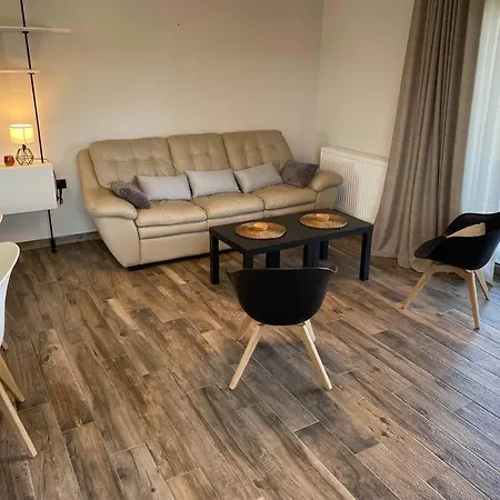 Dazzling And Stylish 2br *