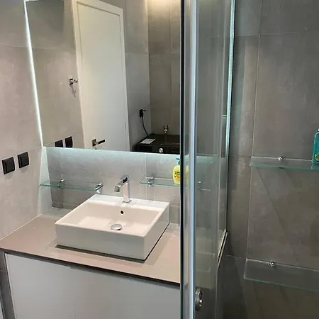 Dazzling And Stylish 2br Apartment *