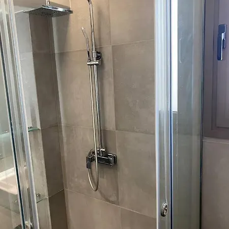 Dazzling And Stylish 2br * Athens