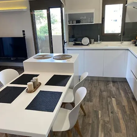 Dazzling And Stylish 2br Apartment *
