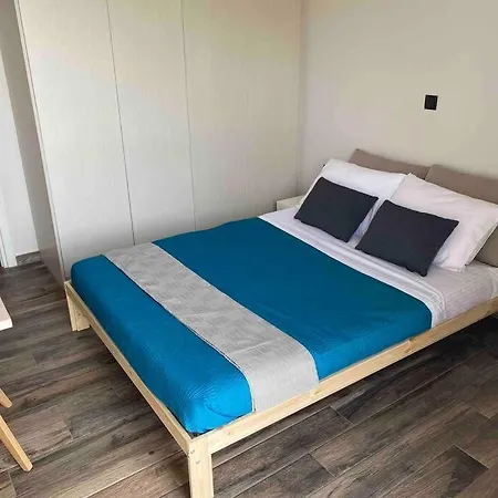 Dazzling And Stylish 2br Apartment Athens