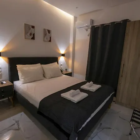 Apartment Apollo 2 Bd Jacuzzi