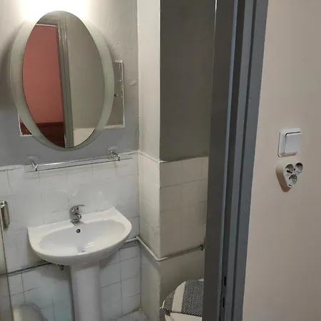 Lido Hotel 2*