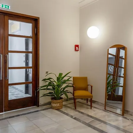 Aparthotel Zoia The Met By Upstreet
