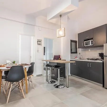 Apartment Garden Of Eden In Neos Kosmos *