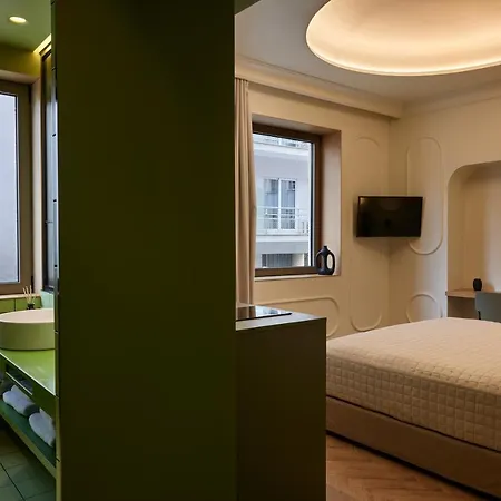 Dwell - Elegant Aparthotel