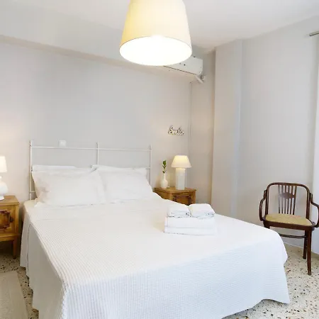 Live In Athens, Psyrri Meet Me Here Aparthotel Athens